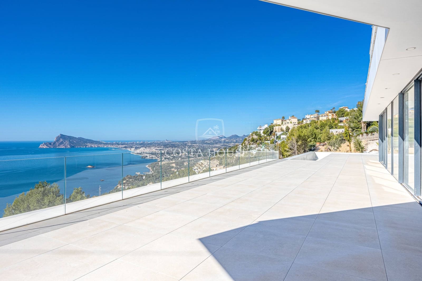 5 bedroom Villa for sale in Altea with pool garage - € 5,200,000 (Ref: 8864100)