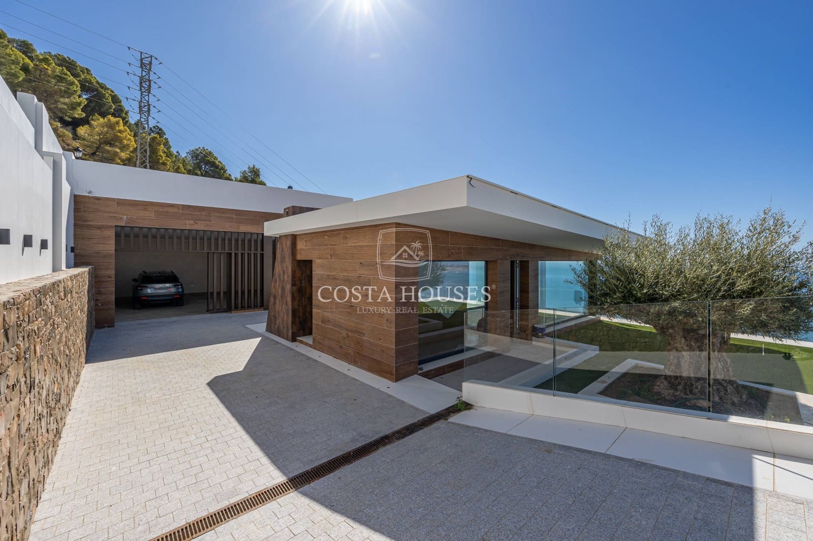5 bedroom Villa for sale in Altea with pool garage - € 5,200,000 (Ref: 8864100)