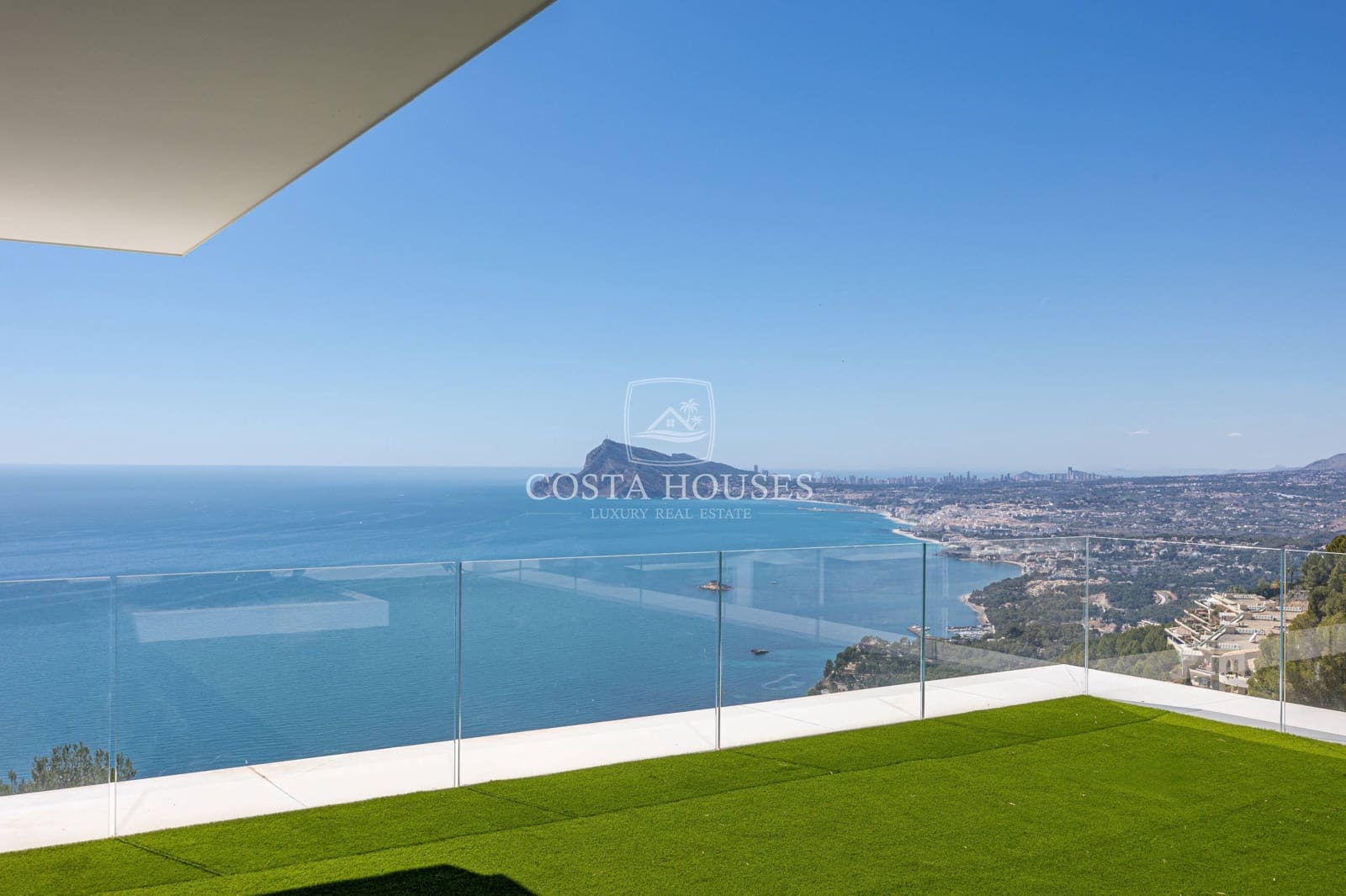 5 bedroom Villa for sale in Altea with pool garage - € 5,200,000 (Ref: 8864100)