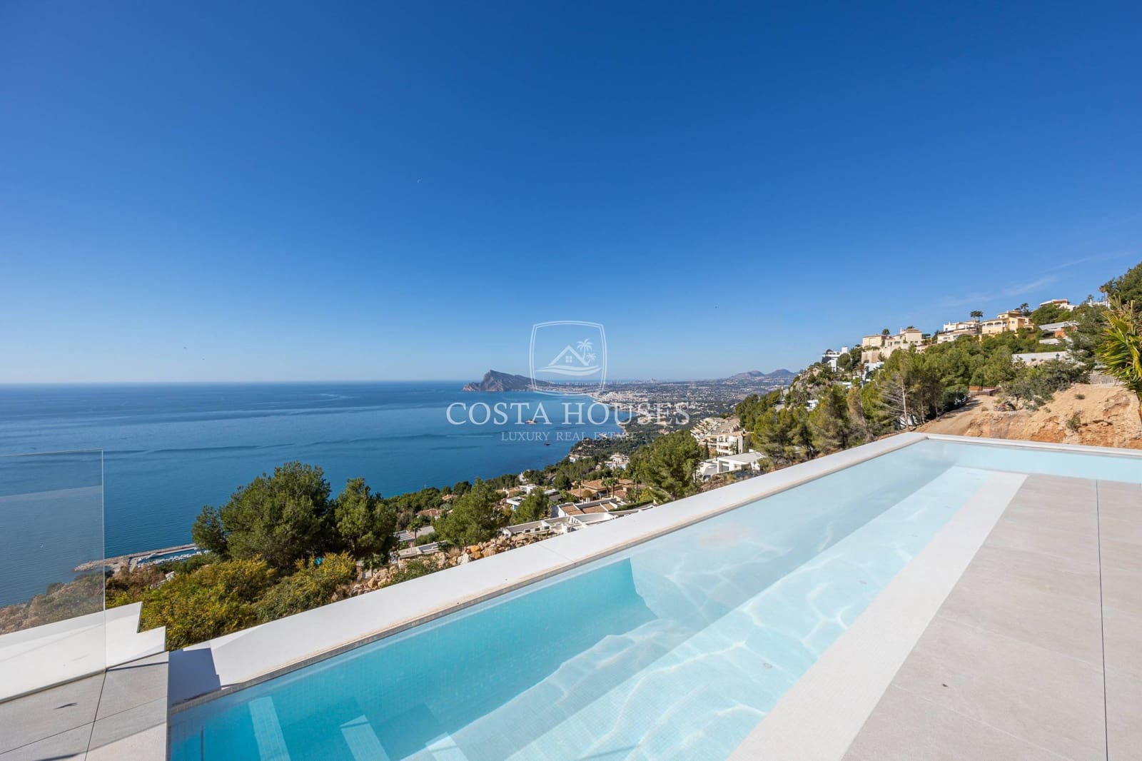 5 bedroom Villa for sale in Altea with pool garage - € 5,200,000 (Ref: 8864100)