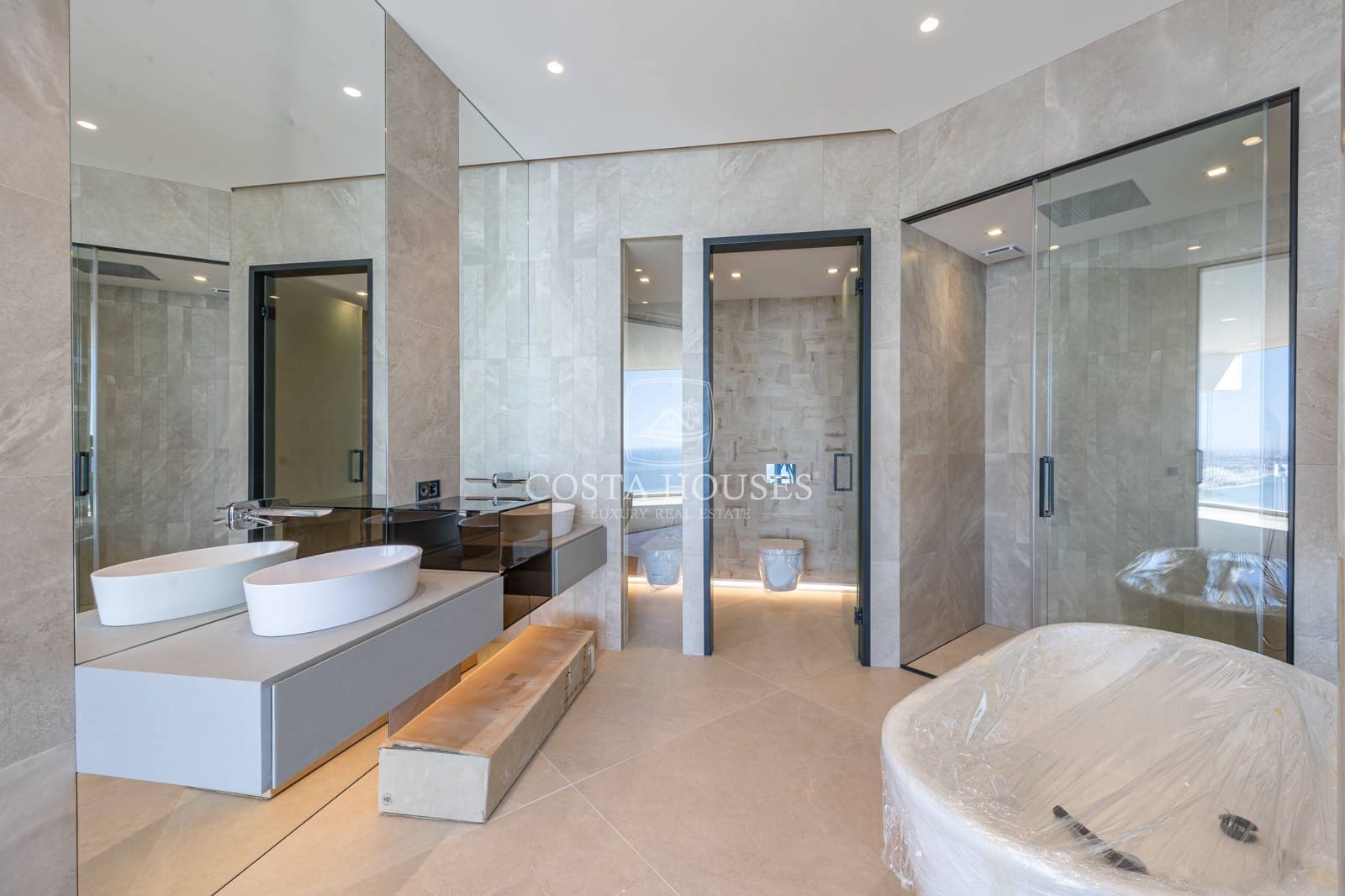 5 bedroom Villa for sale in Altea with pool garage - € 5,200,000 (Ref: 8864100)