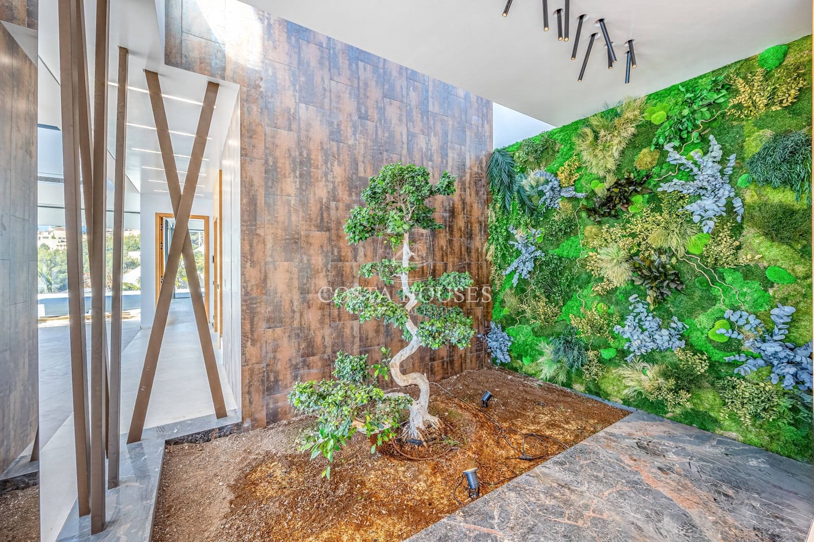 5 bedroom Villa for sale in Altea with pool garage - € 5,200,000 (Ref: 8864100)