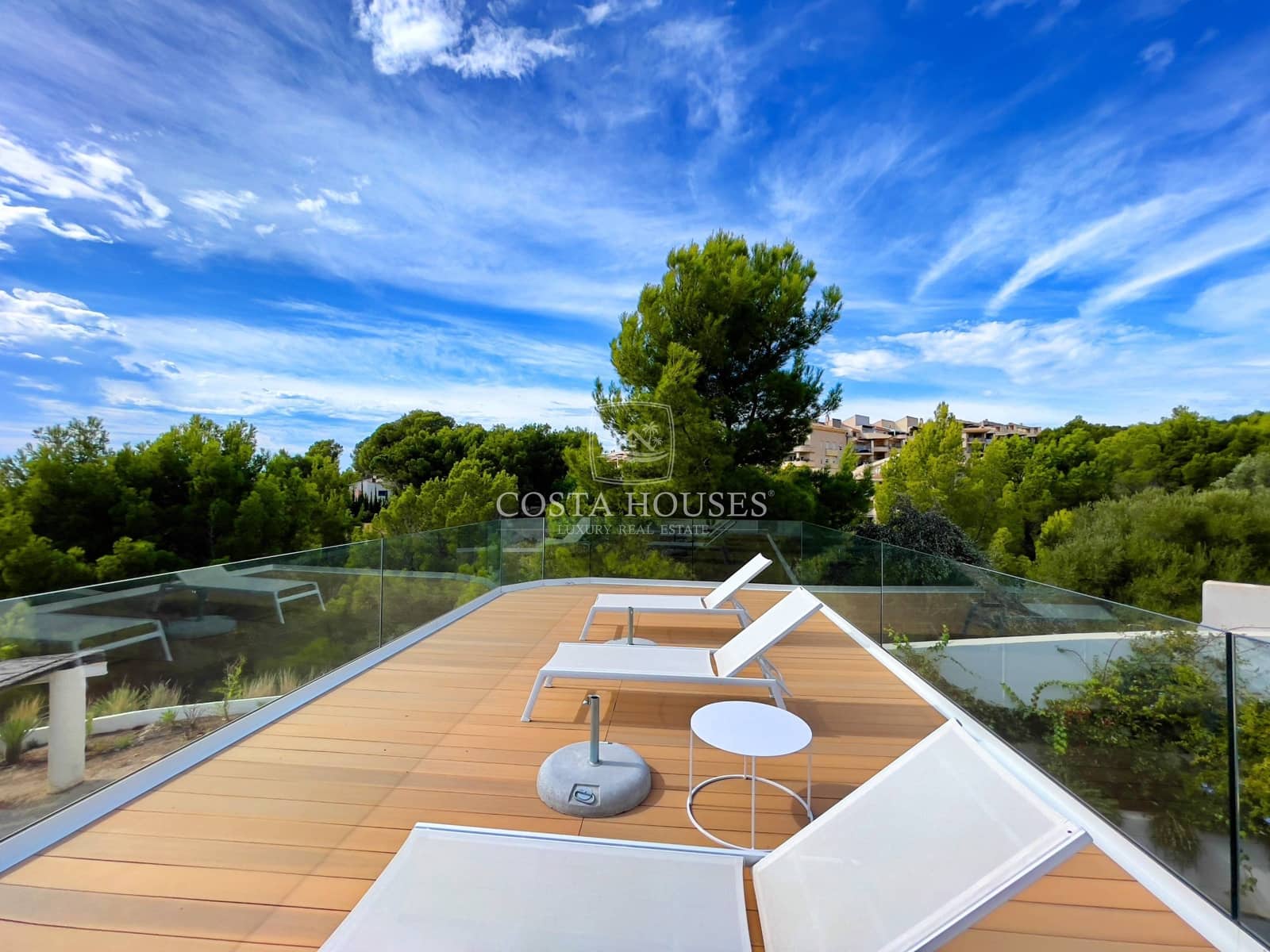 5 bedroom Villa for sale in Altea with pool garage - € 4,700,000 (Ref: 8864102)
