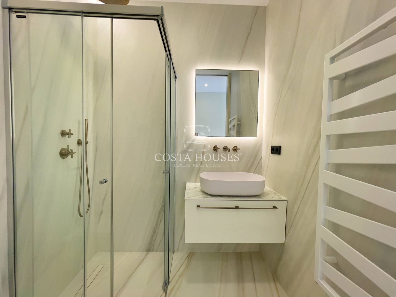 5 quarto Moradia para venda em Altea com piscina garagem - 4 700 000 € (Ref: 8864102)