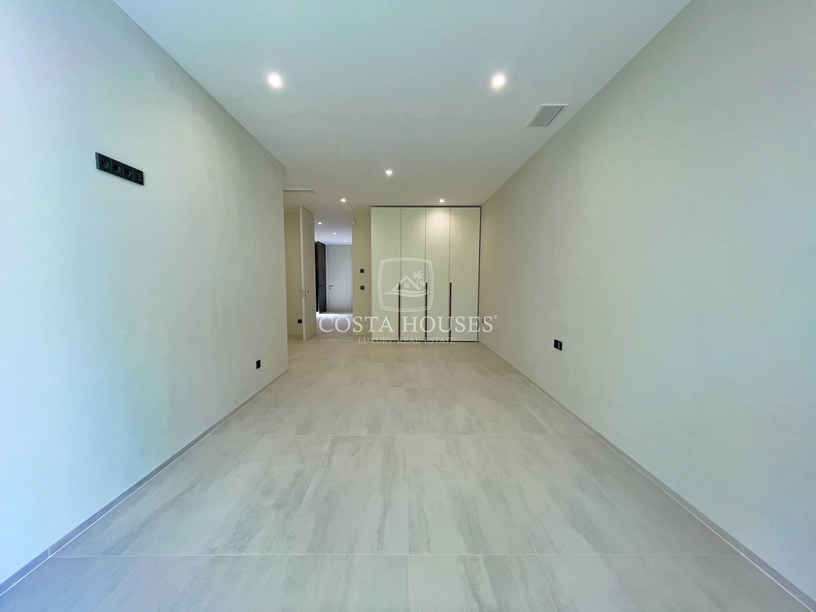 5 quarto Moradia para venda em Altea com piscina garagem - 4 700 000 € (Ref: 8864102)