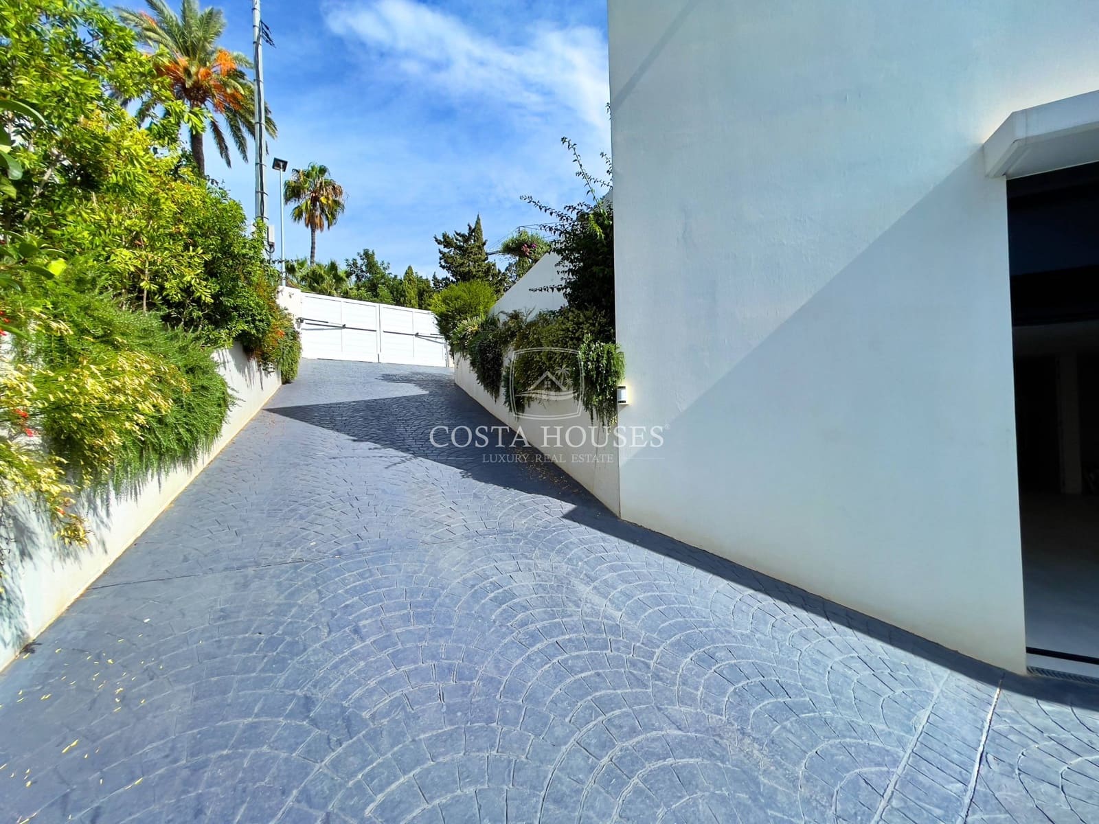 5 quarto Moradia para venda em Altea com piscina garagem - 4 700 000 € (Ref: 8864102)