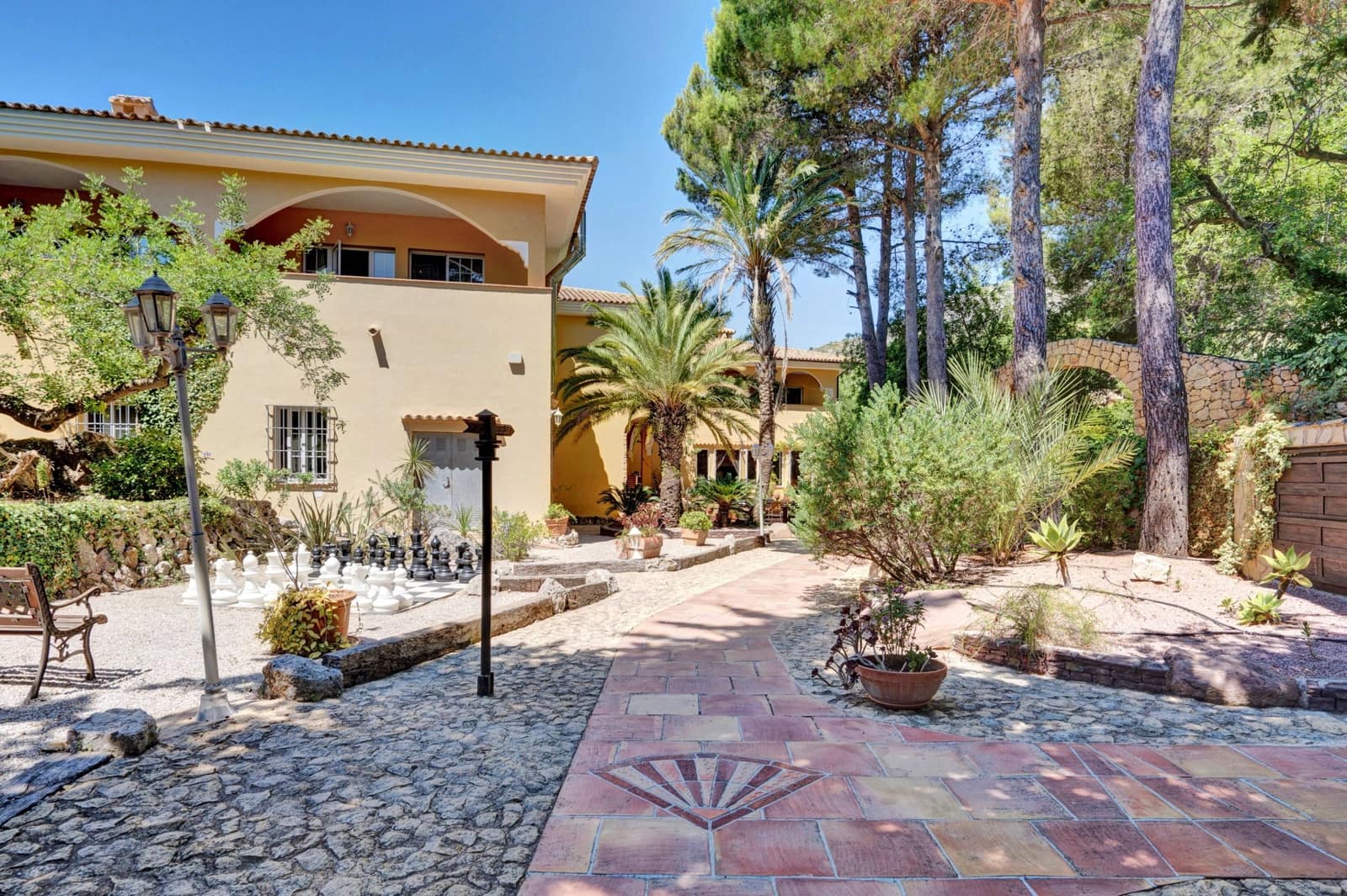 12 soveværelse Hotel til salg i Tarbena med swimmingpool garage - € 3.995.000 (Ref: 8864103)