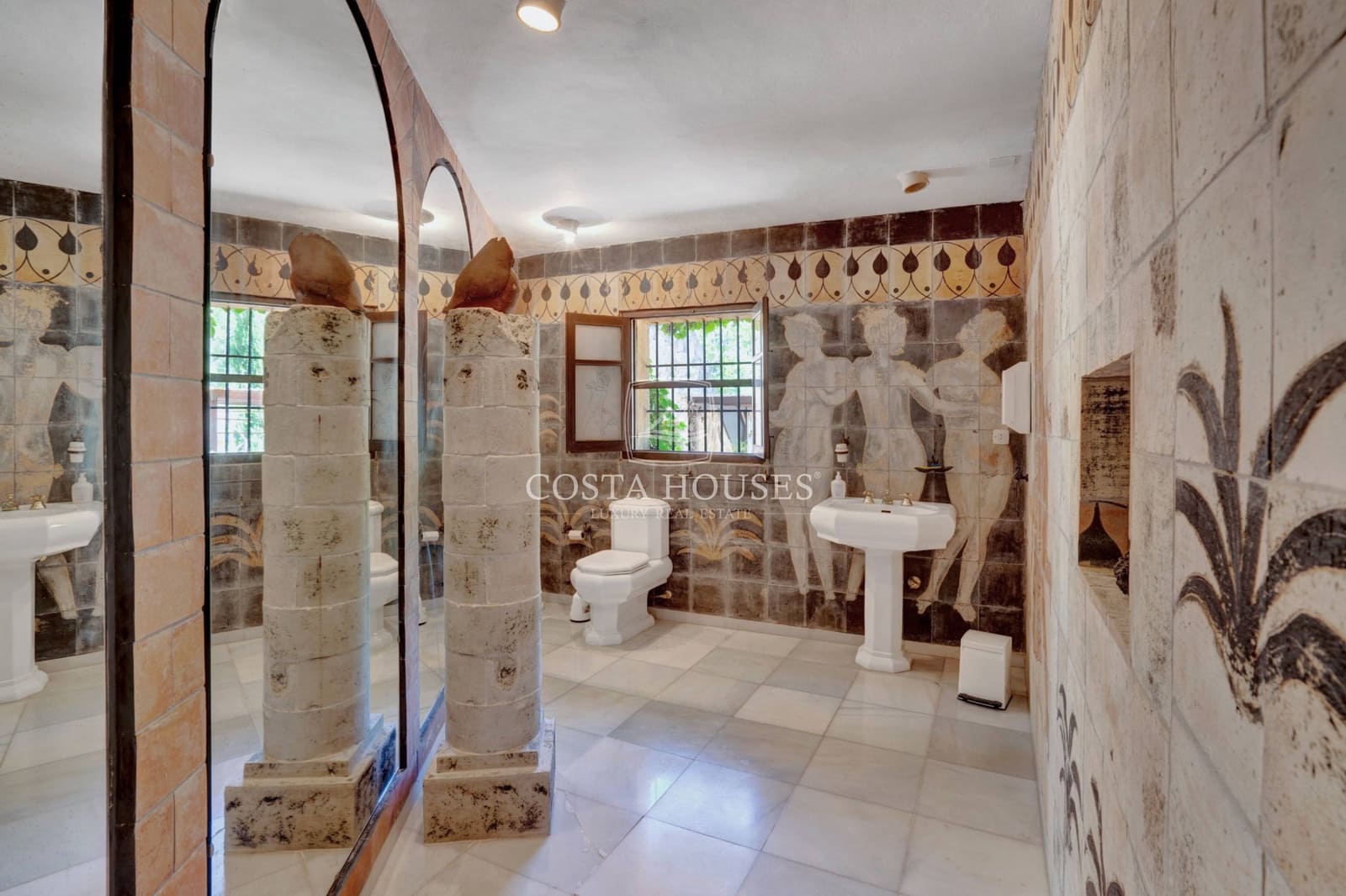 12 soveværelse Hotel til salg i Tarbena med swimmingpool garage - € 3.995.000 (Ref: 8864103)