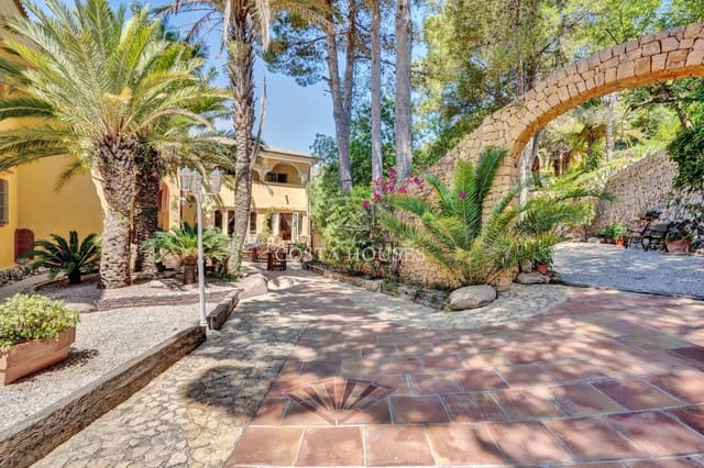 12 quarto Hotel para venda em Tárbena com piscina garagem - 3 995 000 € (Ref: 8864103)