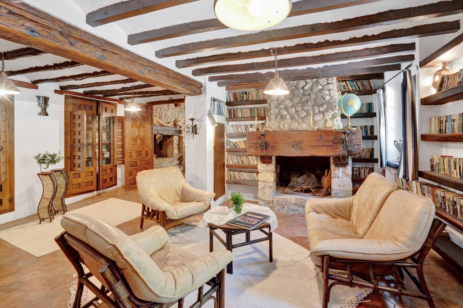 12 Zimmer Hotel zu verkaufen in Tarbena mit Pool Garage - 3.995.000 € (Ref: 8864103)