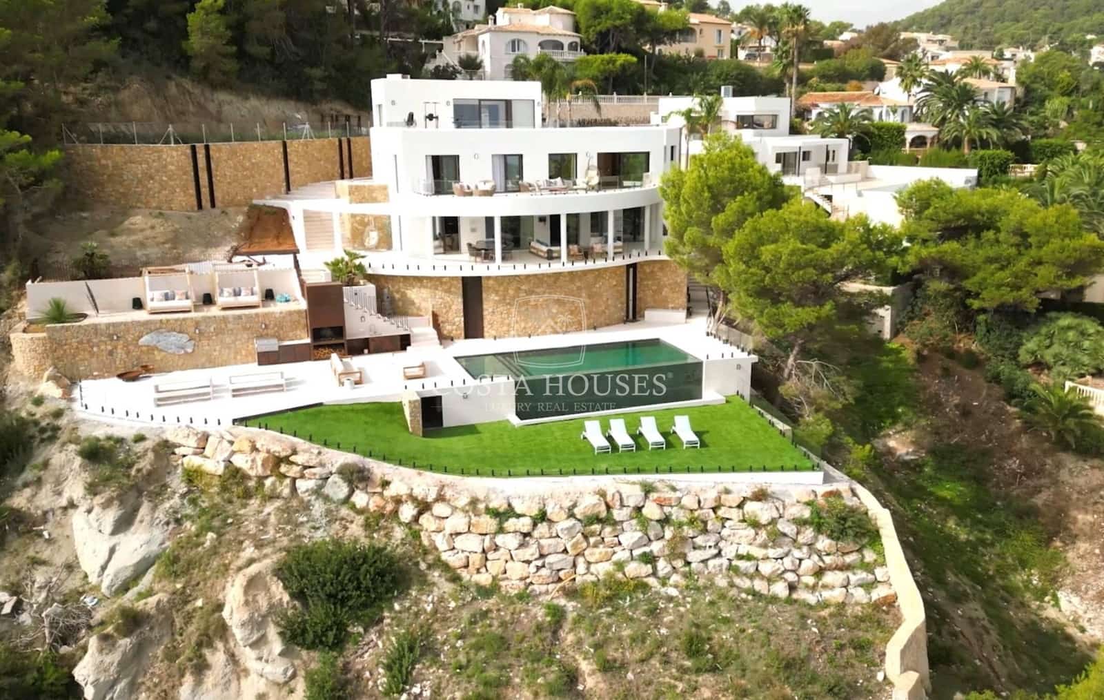 6 bedroom Villa for sale in Javea / Xabia with pool - € 5,700,000 (Ref: 8864106)
