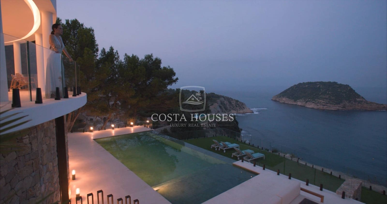 6 bedroom Villa for sale in Javea / Xabia with pool - € 5,700,000 (Ref: 8864106)