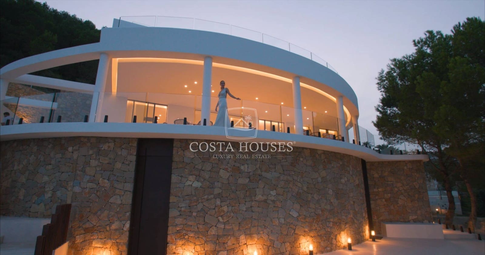 6 bedroom Villa for sale in Javea / Xabia with pool - € 5,700,000 (Ref: 8864106)