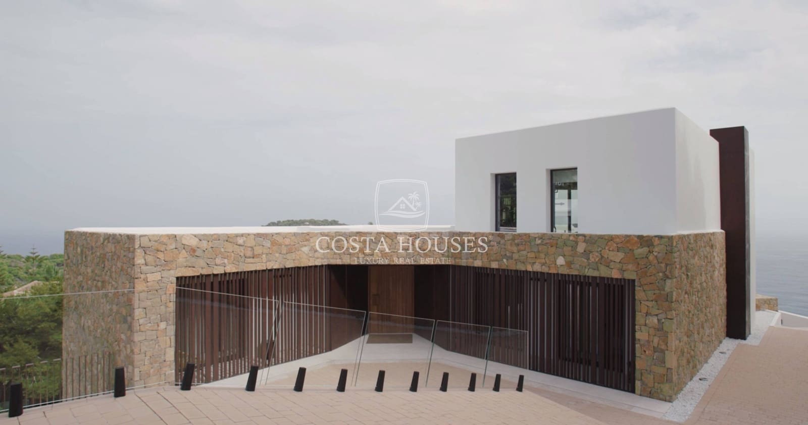 6 bedroom Villa for sale in Javea / Xabia with pool - € 5,700,000 (Ref: 8864106)