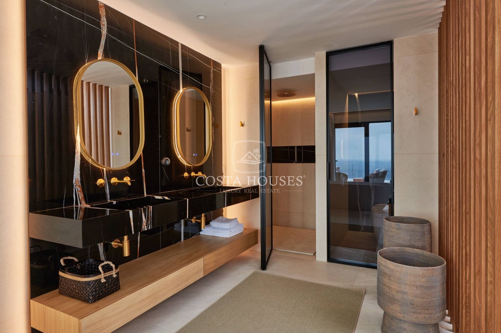 6 bedroom Villa for sale in Javea / Xabia with pool - € 5,700,000 (Ref: 8864106)