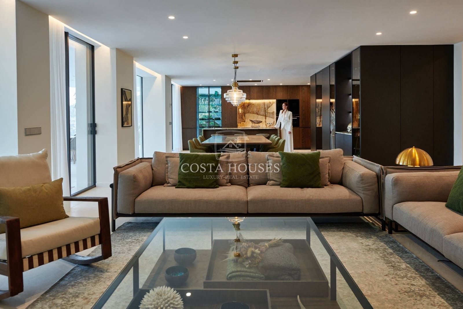 6 bedroom Villa for sale in Javea / Xabia with pool - € 5,700,000 (Ref: 8864106)