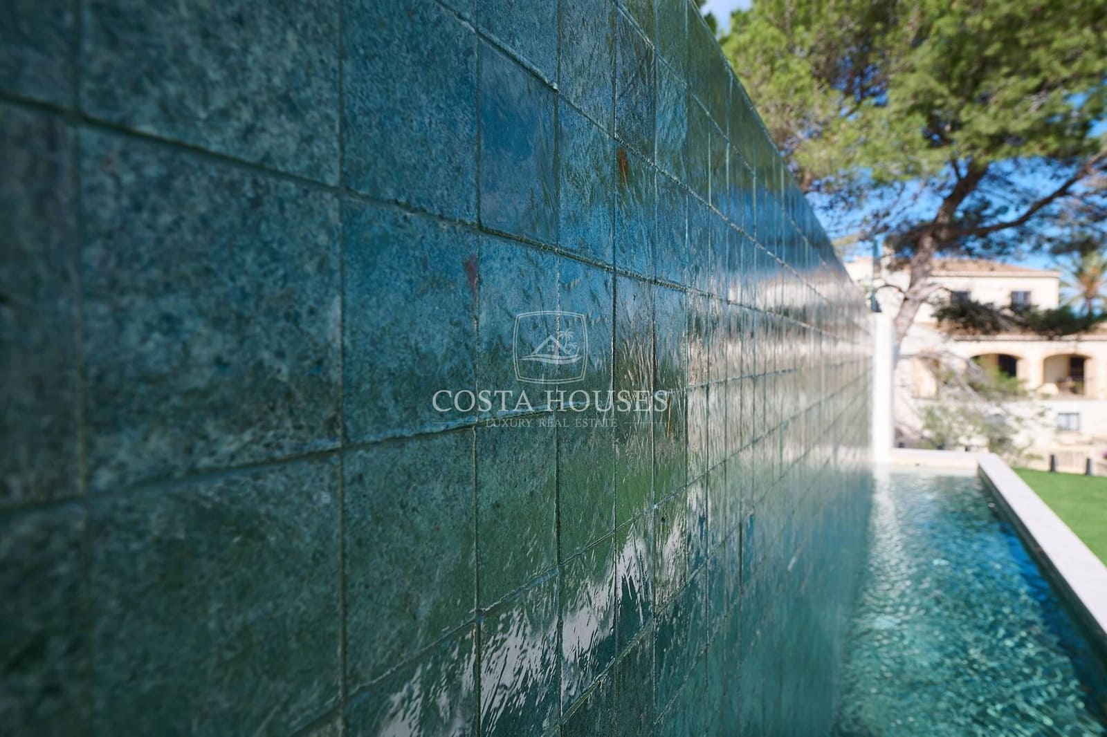 6 bedroom Villa for sale in Javea / Xabia with pool - € 5,700,000 (Ref: 8864106)