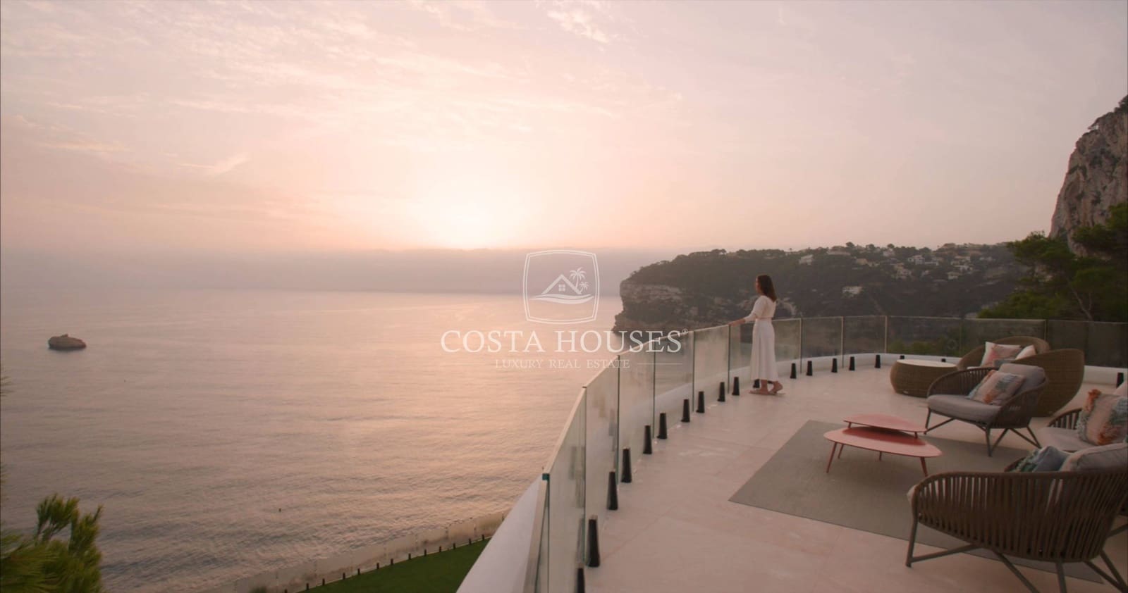 6 bedroom Villa for sale in Javea / Xabia with pool - € 5,700,000 (Ref: 8864106)