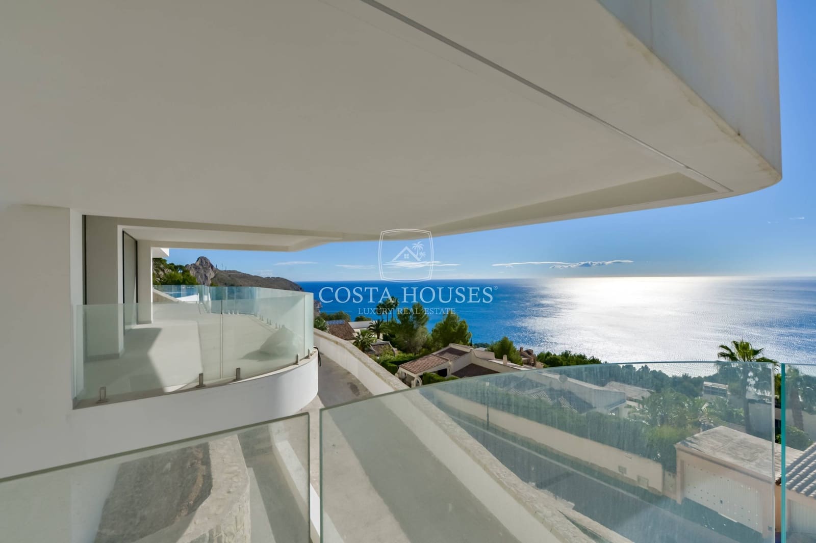 5 bedroom Villa for sale in Altea with pool garage - € 5,800,000 (Ref: 8864108)