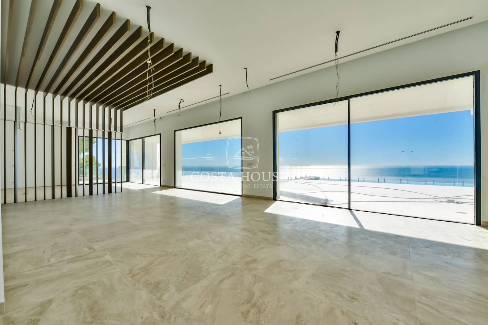 5 bedroom Villa for sale in Altea with pool garage - € 5,800,000 (Ref: 8864108)