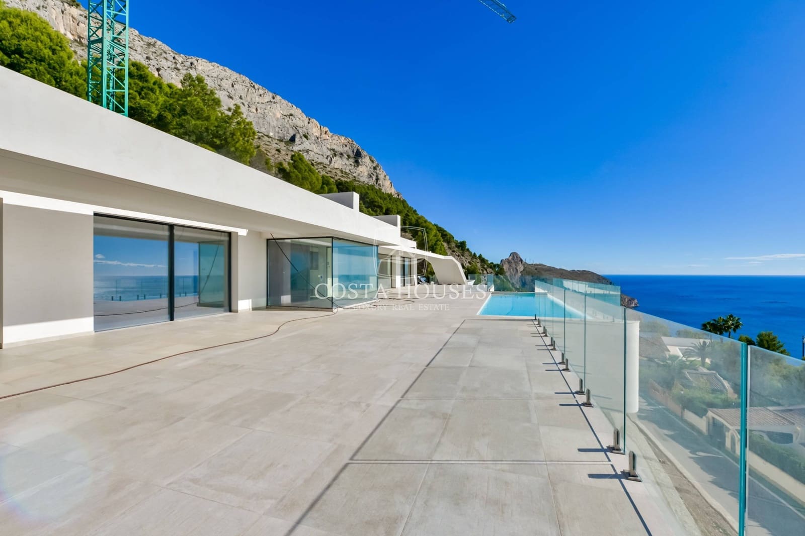 5 bedroom Villa for sale in Altea with pool garage - € 5,800,000 (Ref: 8864108)