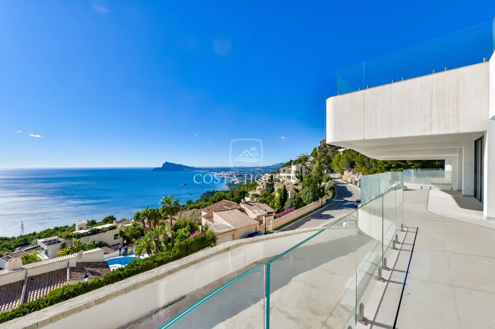 5 bedroom Villa for sale in Altea with pool garage - € 5,800,000 (Ref: 8864108)