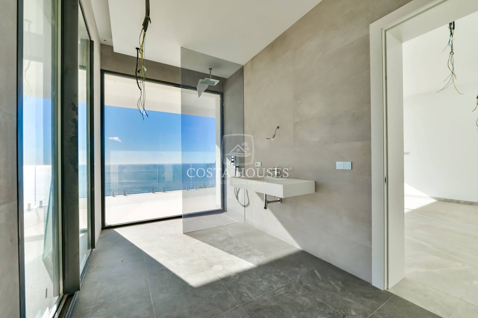 5 bedroom Villa for sale in Altea with pool garage - € 5,800,000 (Ref: 8864108)