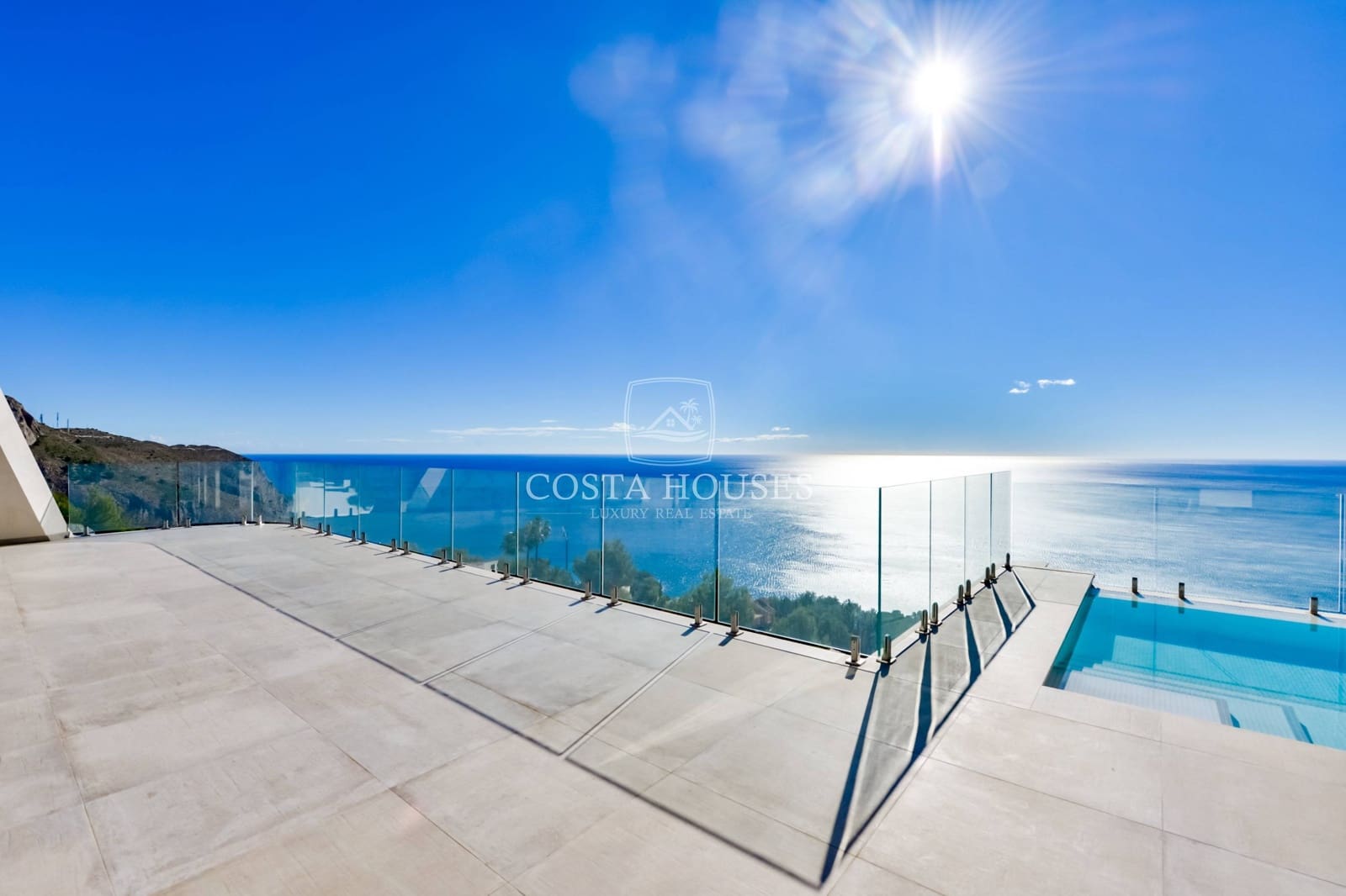 5 bedroom Villa for sale in Altea with pool garage - € 5,800,000 (Ref: 8864108)