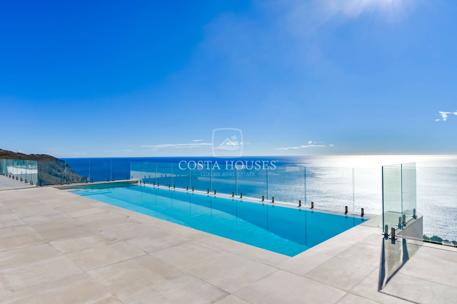 5 bedroom Villa for sale in Altea with pool garage - € 5,800,000 (Ref: 8864108)