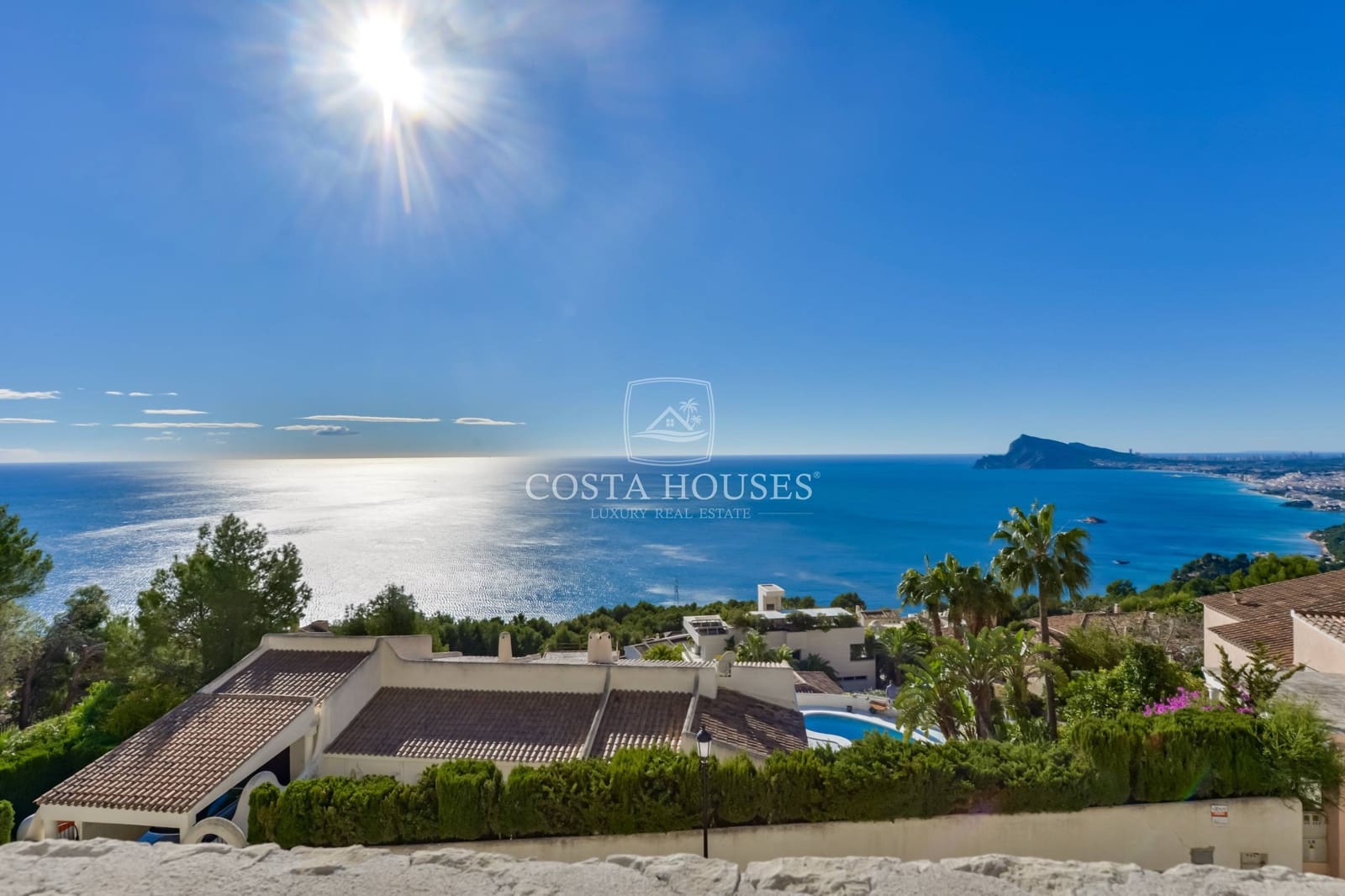 5 bedroom Villa for sale in Altea with pool garage - € 5,800,000 (Ref: 8864108)