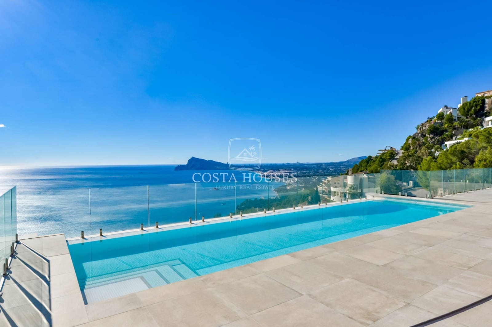 5 bedroom Villa for sale in Altea with pool garage - € 5,800,000 (Ref: 8864108)