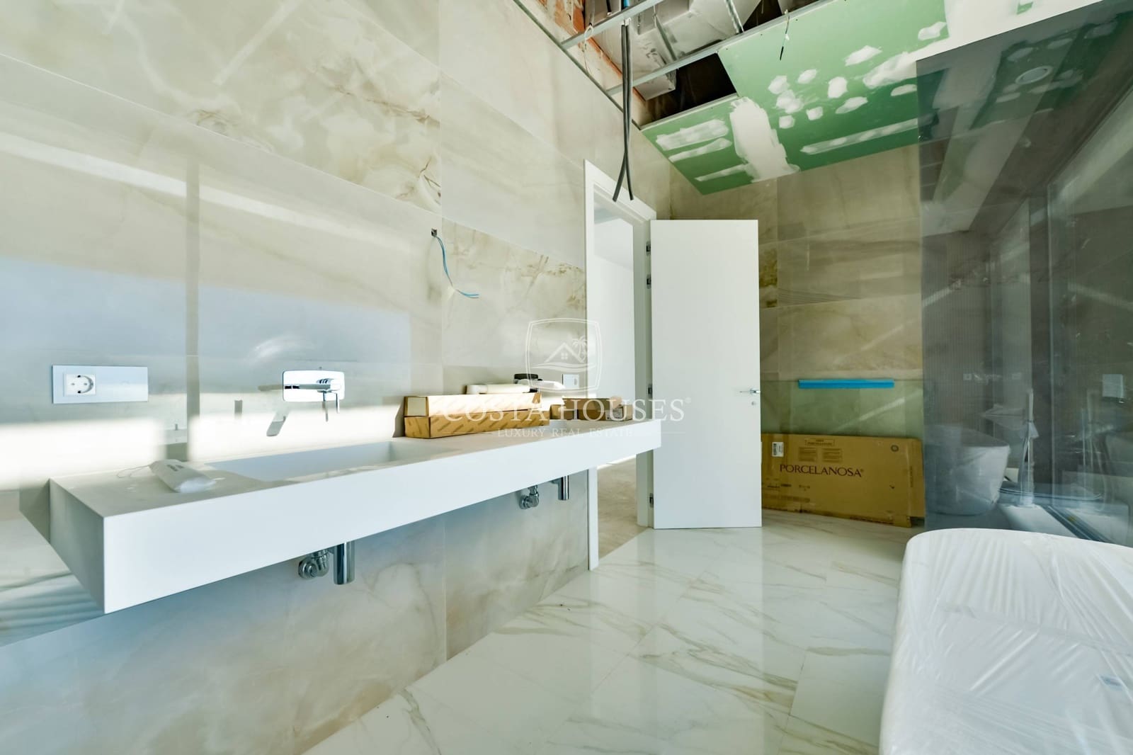 5 bedroom Villa for sale in Altea with pool garage - € 5,800,000 (Ref: 8864108)