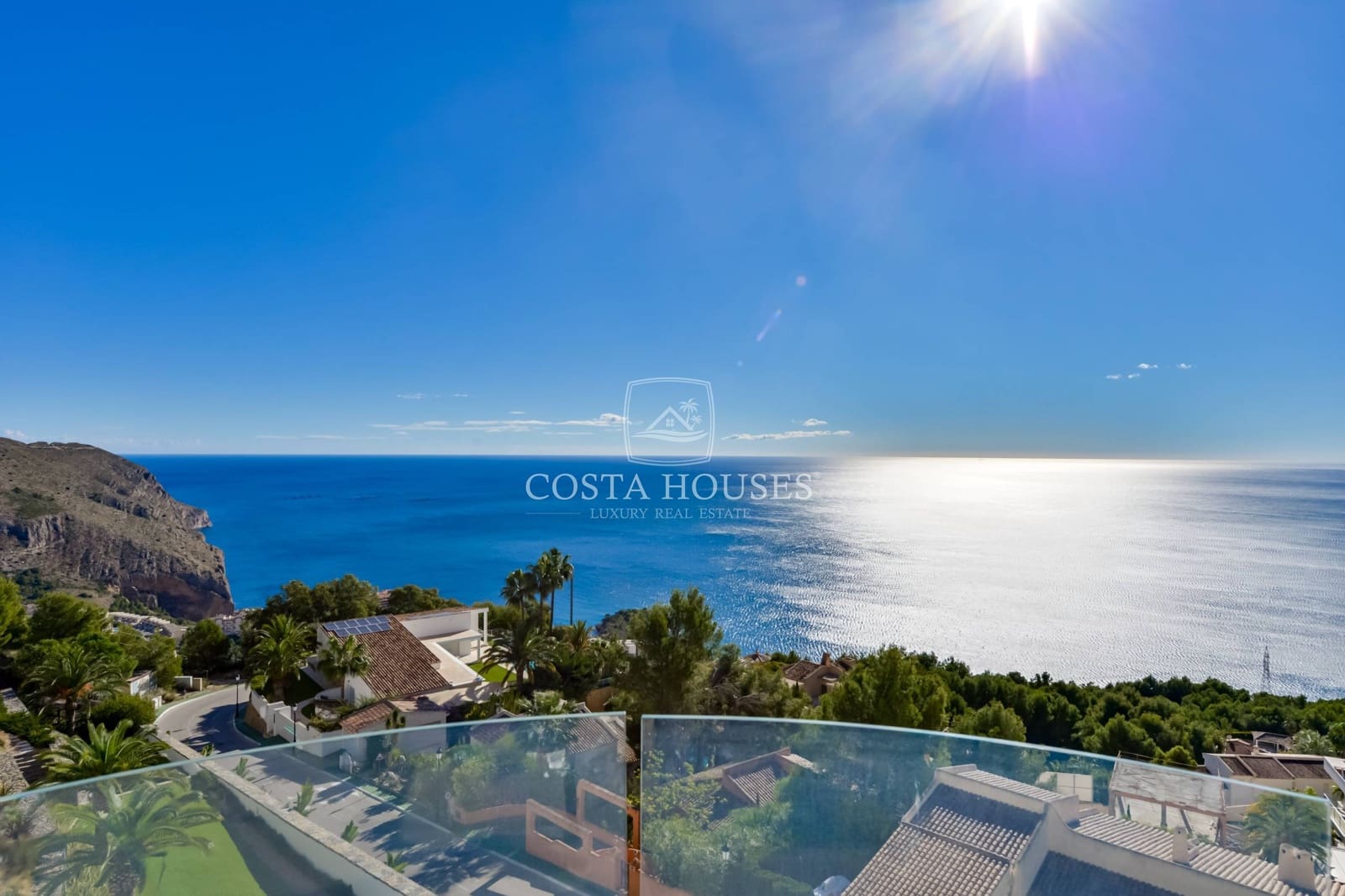 5 bedroom Villa for sale in Altea with pool garage - € 5,800,000 (Ref: 8864108)