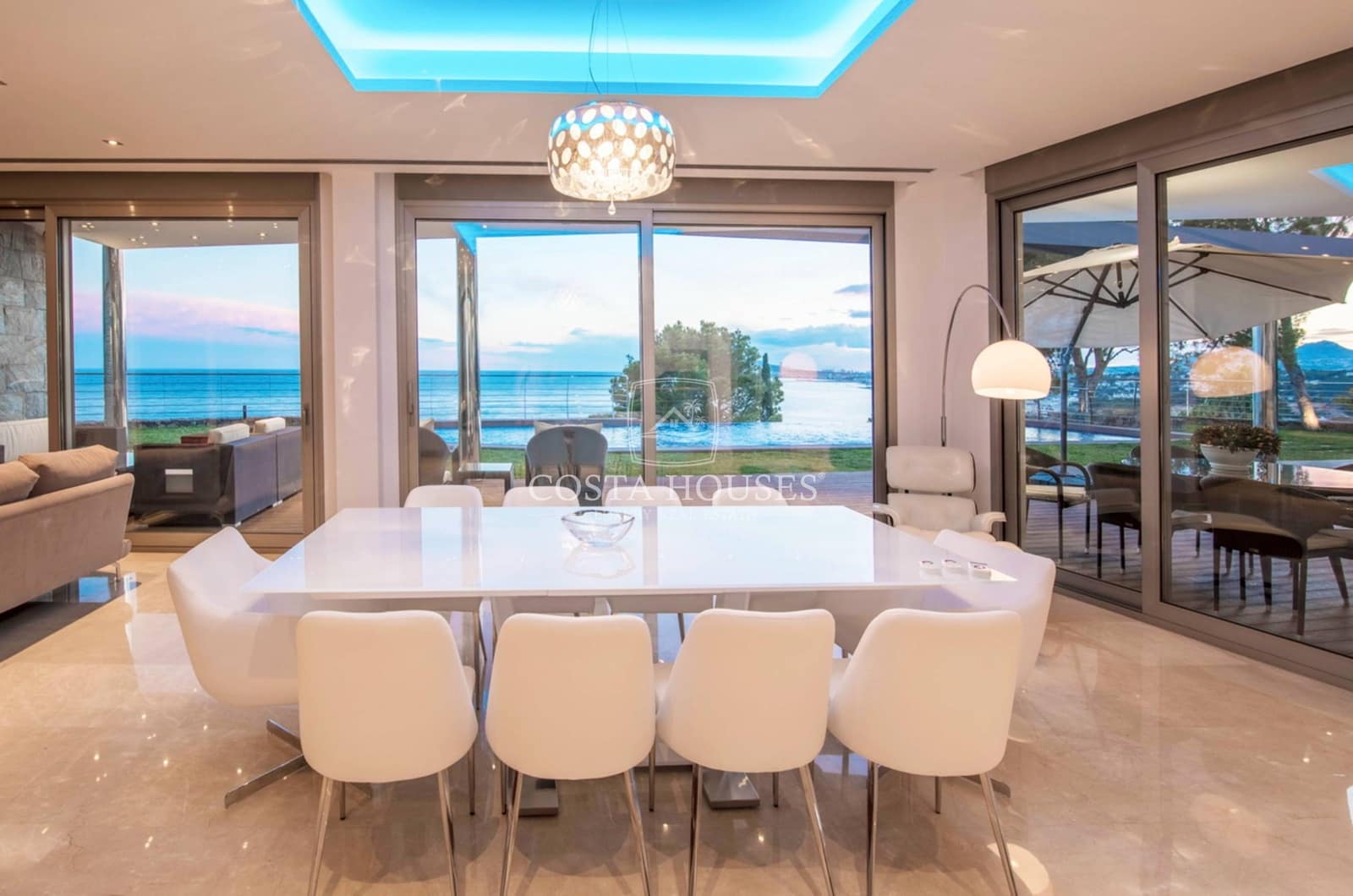 6 quarto Moradia para venda em Altea com piscina garagem - 6 300 000 € (Ref: 8864110)