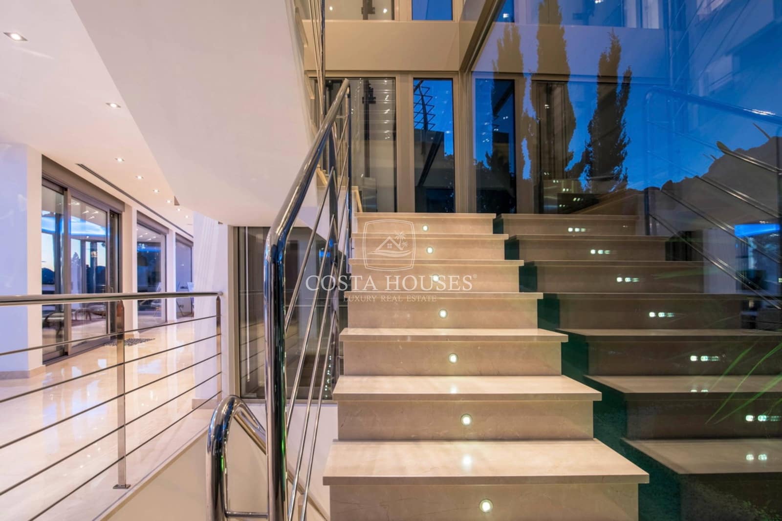 6 quarto Moradia para venda em Altea com piscina garagem - 6 300 000 € (Ref: 8864110)