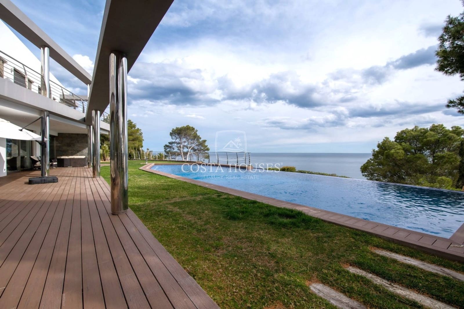 6 quarto Moradia para venda em Altea com piscina garagem - 6 300 000 € (Ref: 8864110)