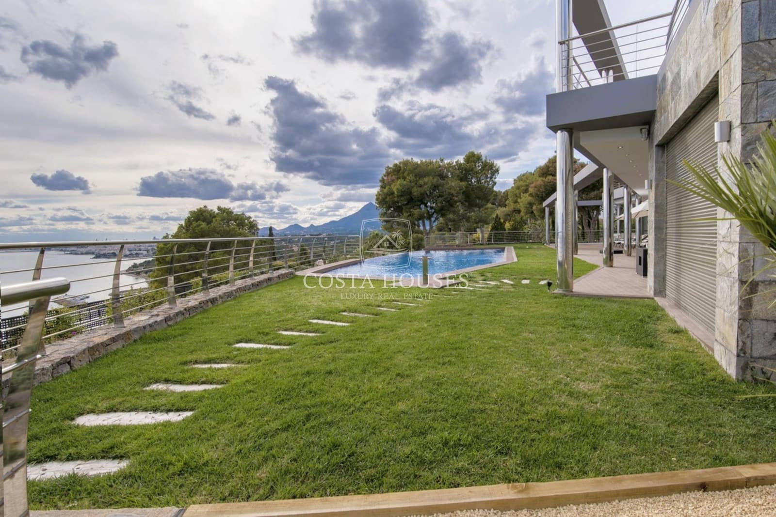 6 quarto Moradia para venda em Altea com piscina garagem - 6 300 000 € (Ref: 8864110)