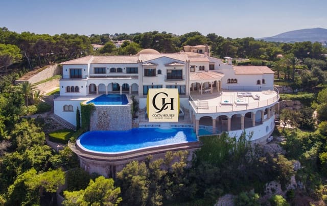 Chalet de 10 habitaciones en Javea / Xàbia en venta con piscina garaje - 7.850.000 € (Ref: 8864113)