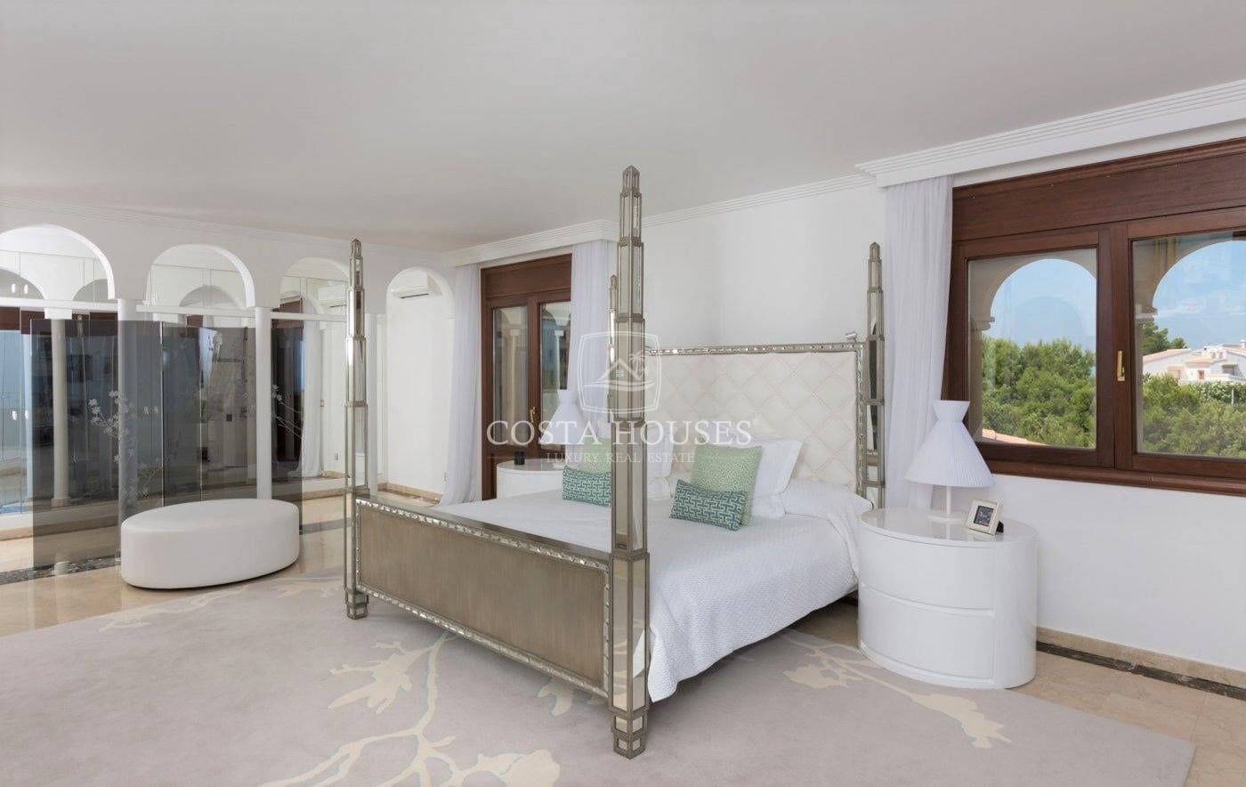 10 bedroom Villa for sale in Javea / Xabia with pool garage - € 7,850,000 (Ref: 8864114)