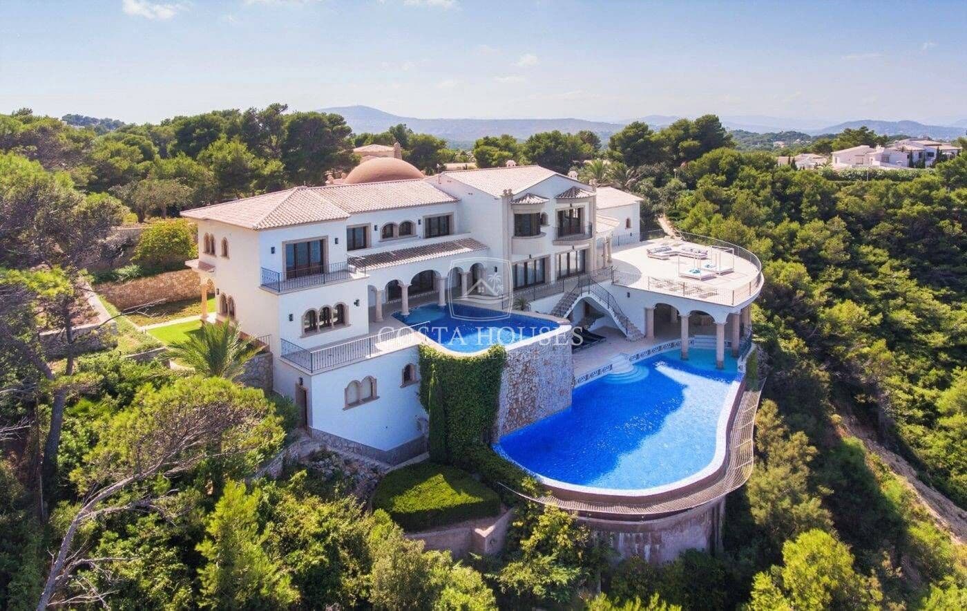 10 bedroom Villa for sale in Javea / Xabia with pool garage - € 7,850,000 (Ref: 8864114)