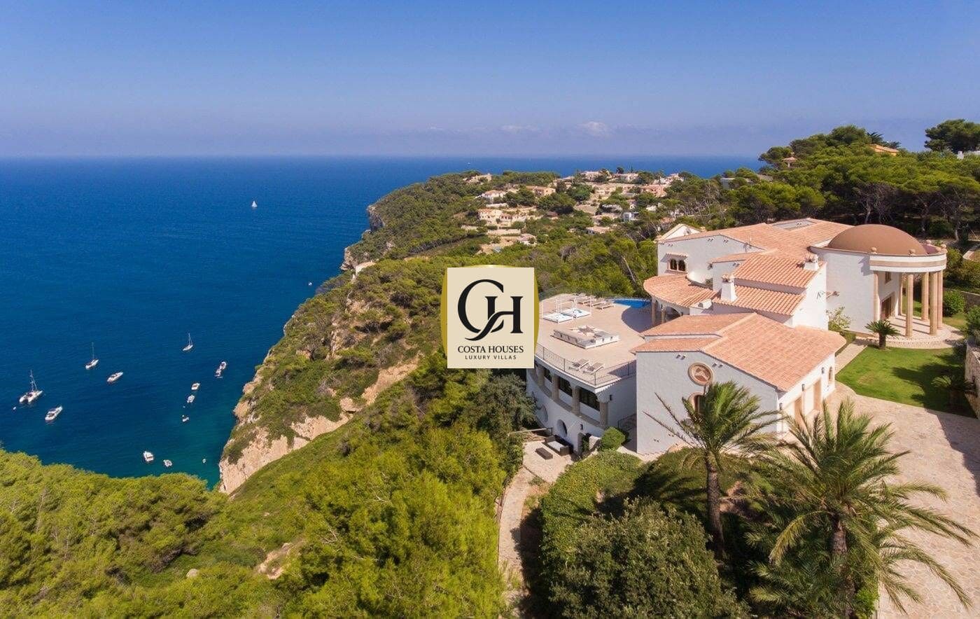 10 bedroom Villa for sale in Javea / Xabia with pool garage - € 7,850,000 (Ref: 8864114)