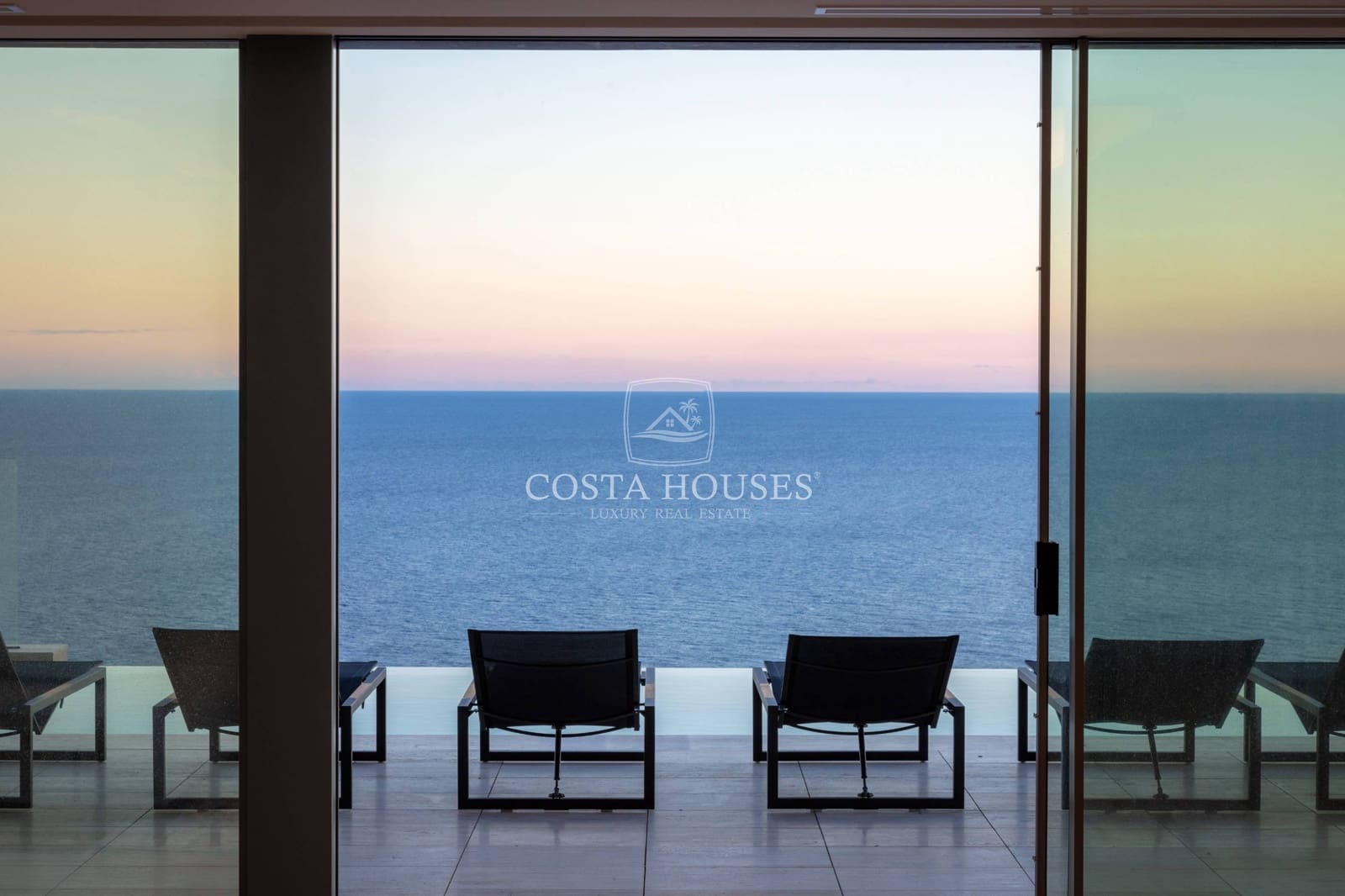 5 bedroom Villa for sale in Javea / Xabia with pool garage - € 7,990,000 (Ref: 8864115)