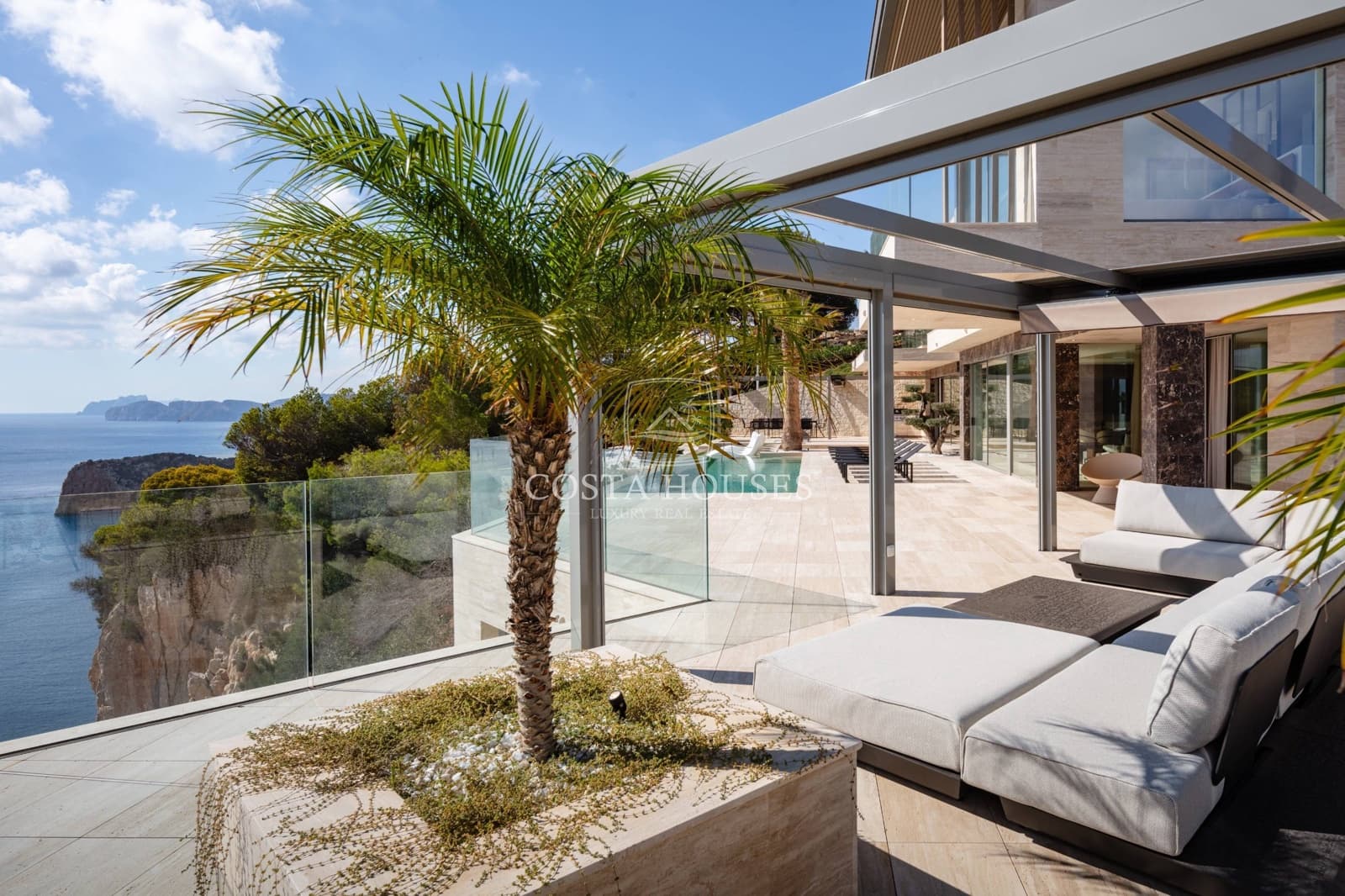 5 bedroom Villa for sale in Javea / Xabia with pool garage - € 7,990,000 (Ref: 8864115)