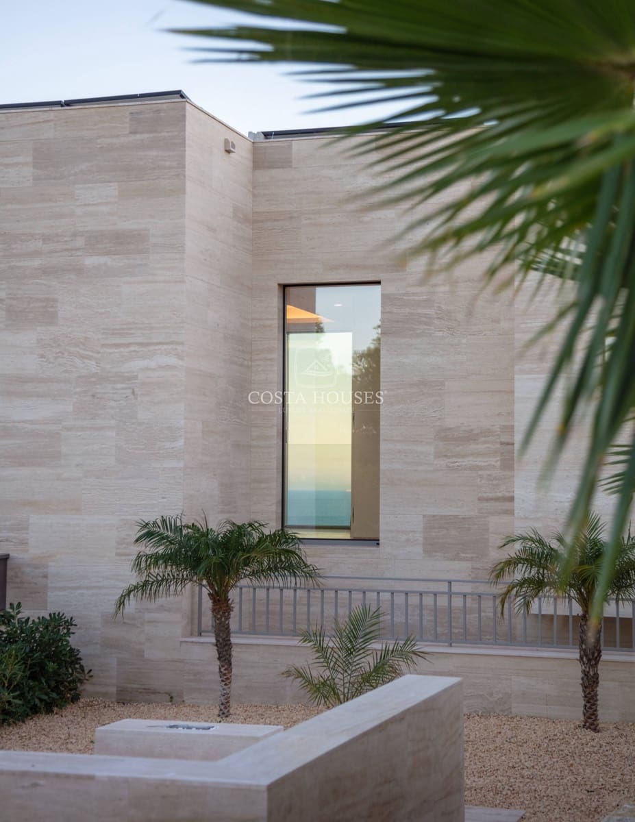 5 bedroom Villa for sale in Javea / Xabia with pool garage - € 7,990,000 (Ref: 8864115)