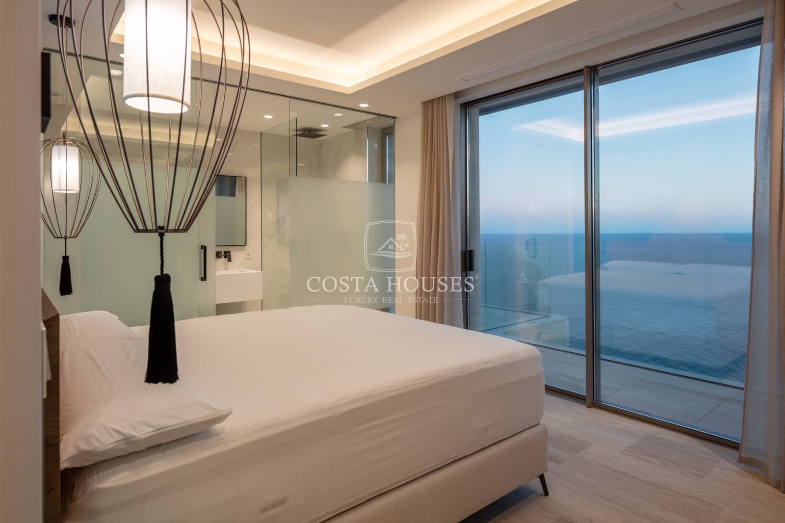 5 bedroom Villa for sale in Javea / Xabia with pool garage - € 7,990,000 (Ref: 8864115)