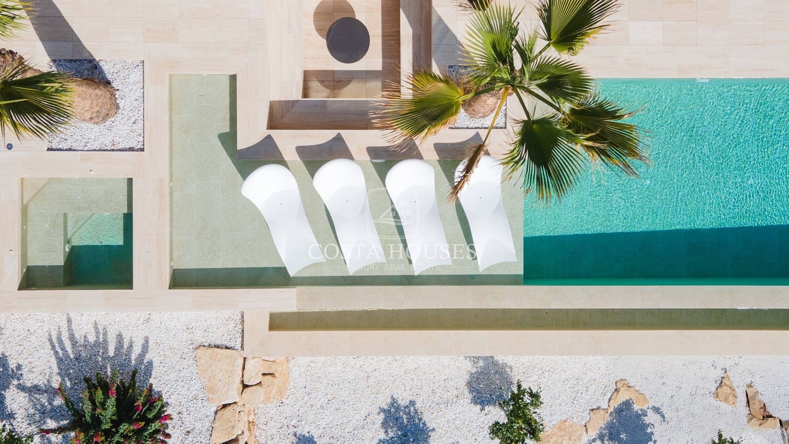 5 bedroom Villa for sale in Javea / Xabia with pool garage - € 7,990,000 (Ref: 8864115)