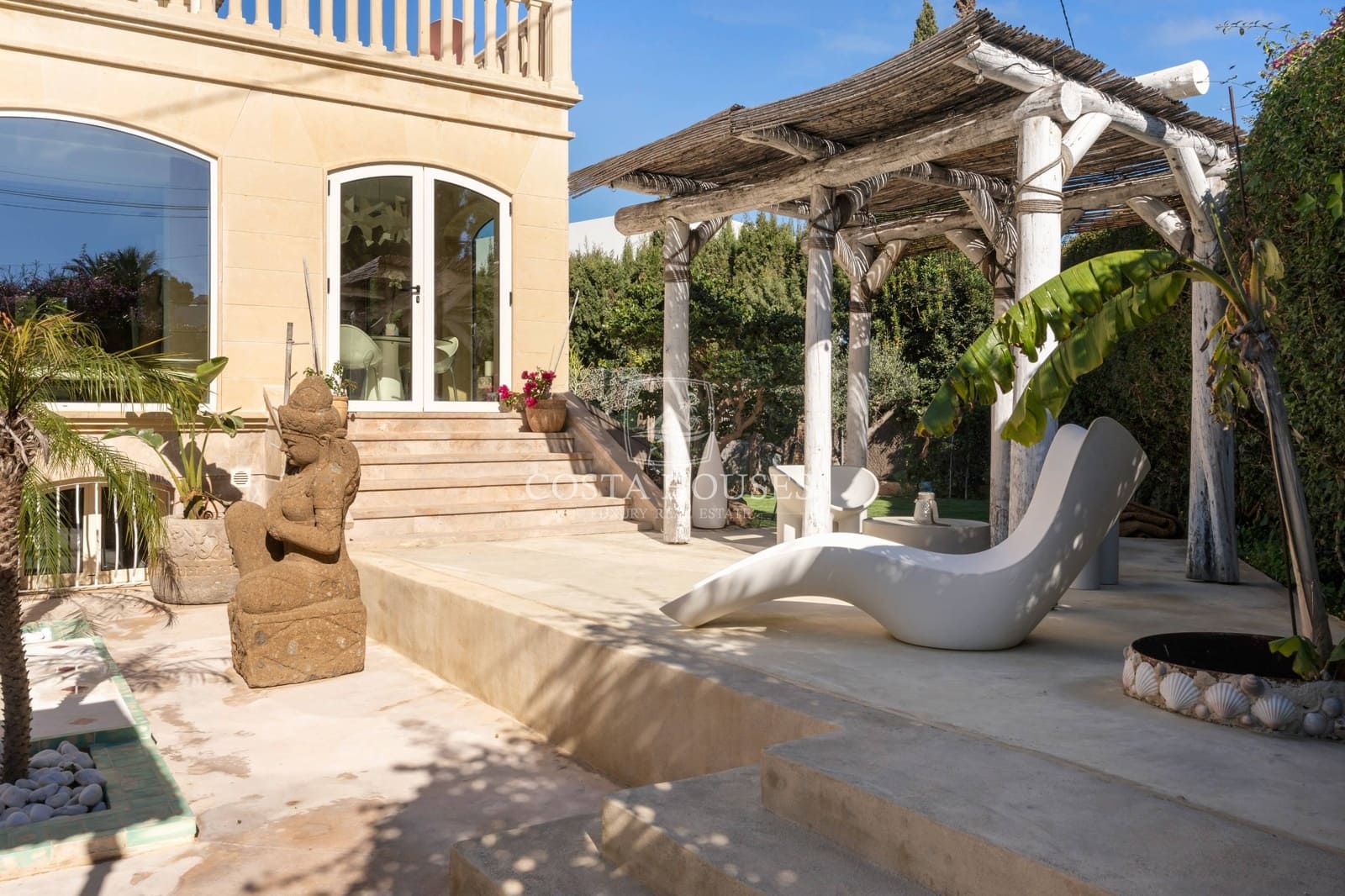 5 sypialnia Willa na sprzedaż w Denia z basenem - 1 550 000 € (Ref: 8884435)