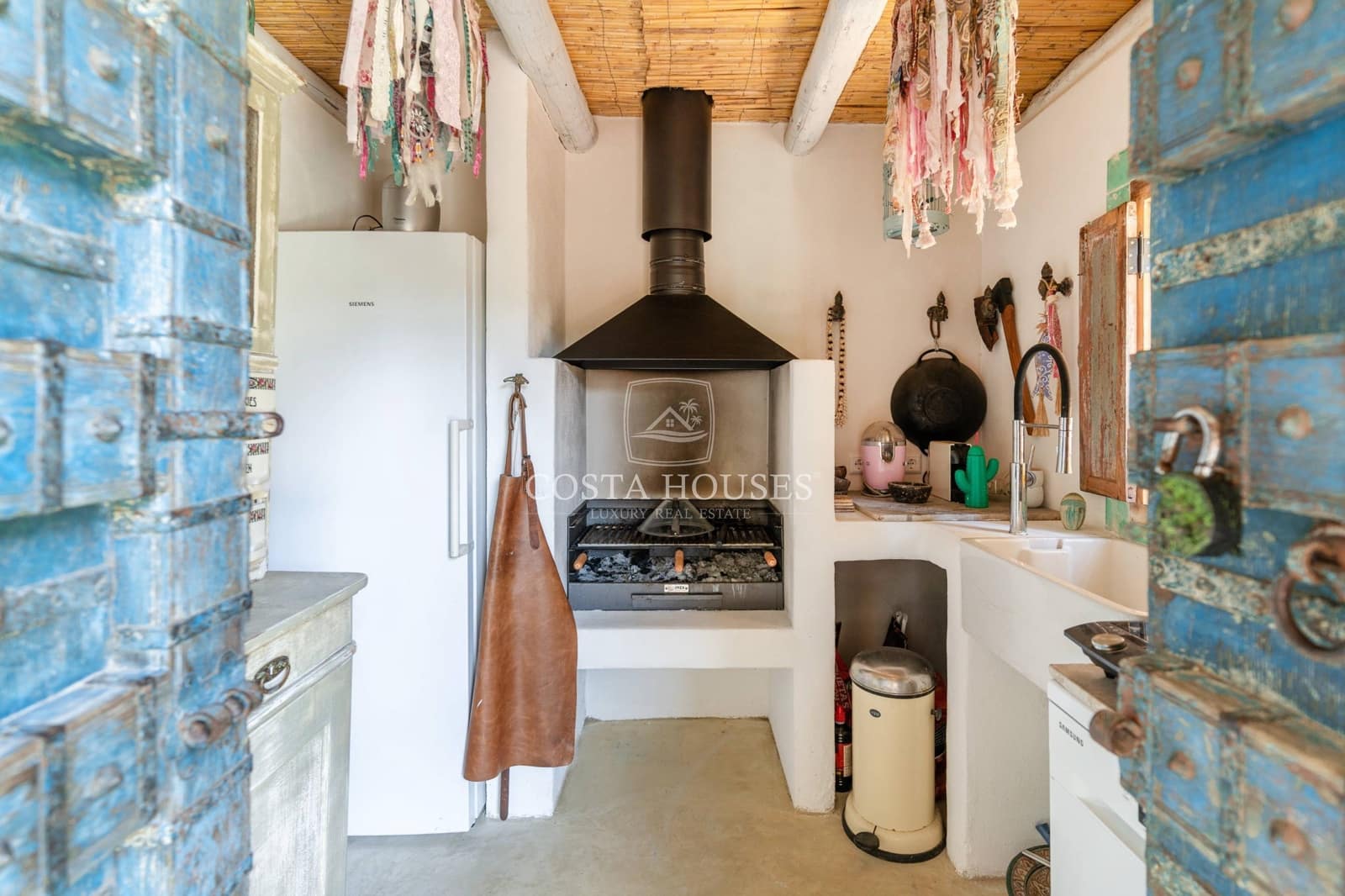 5 sypialnia Willa na sprzedaż w Denia z basenem - 1 550 000 € (Ref: 8884435)