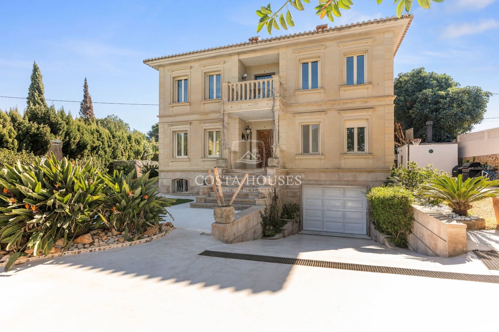 5 sypialnia Willa na sprzedaż w Denia z basenem - 1 550 000 € (Ref: 8884435)