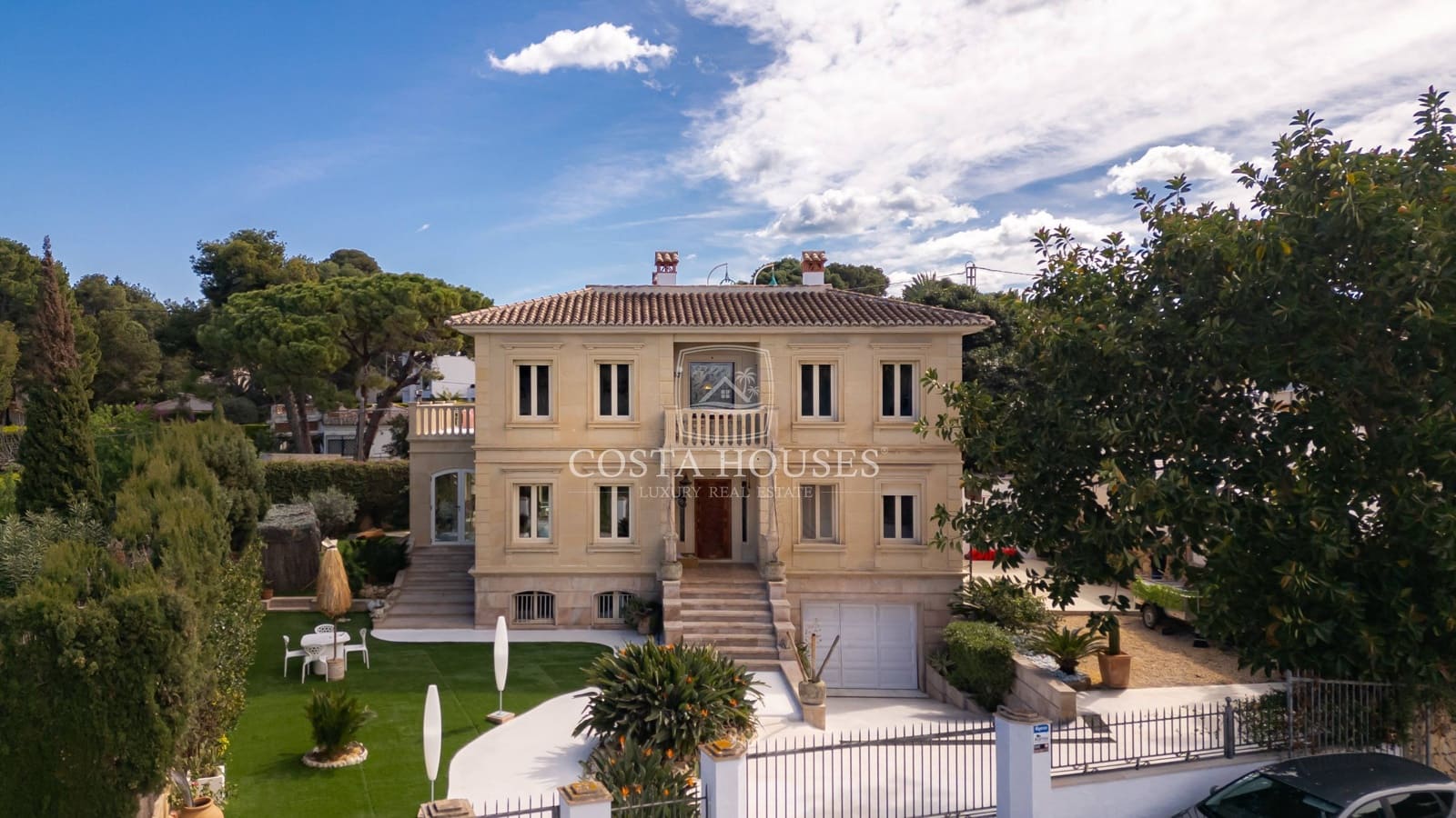 5 sypialnia Willa na sprzedaż w Denia z basenem - 1 550 000 € (Ref: 8884435)